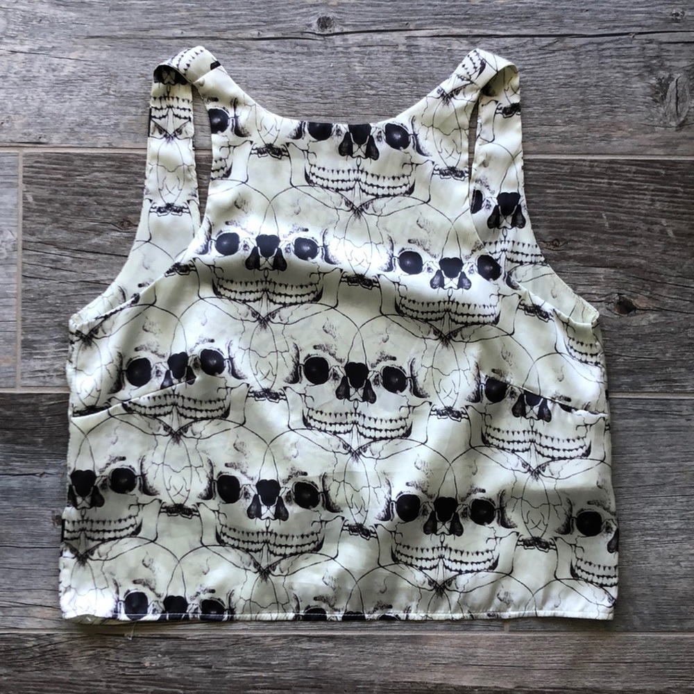 Skull Tank Size Small